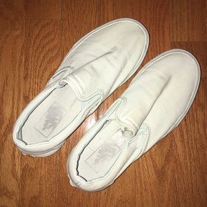 Lighy mint green slip-on Vans